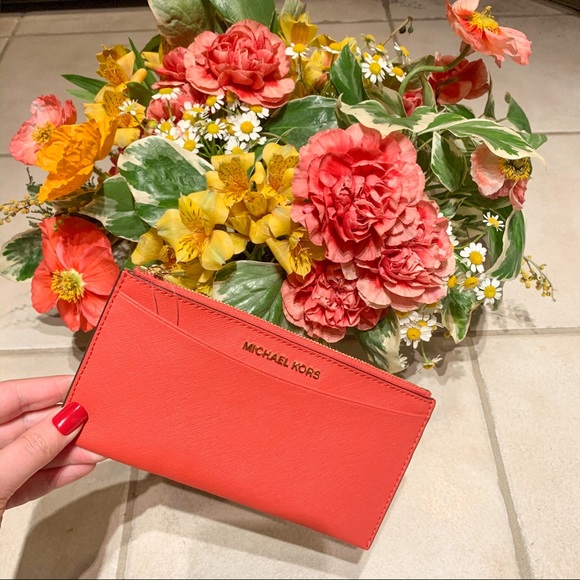 Michael Kors Handbags - Jet Set Slim Card Case Wallet